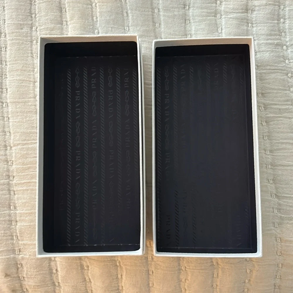 Prada rectangular box - Picture 2 of 3